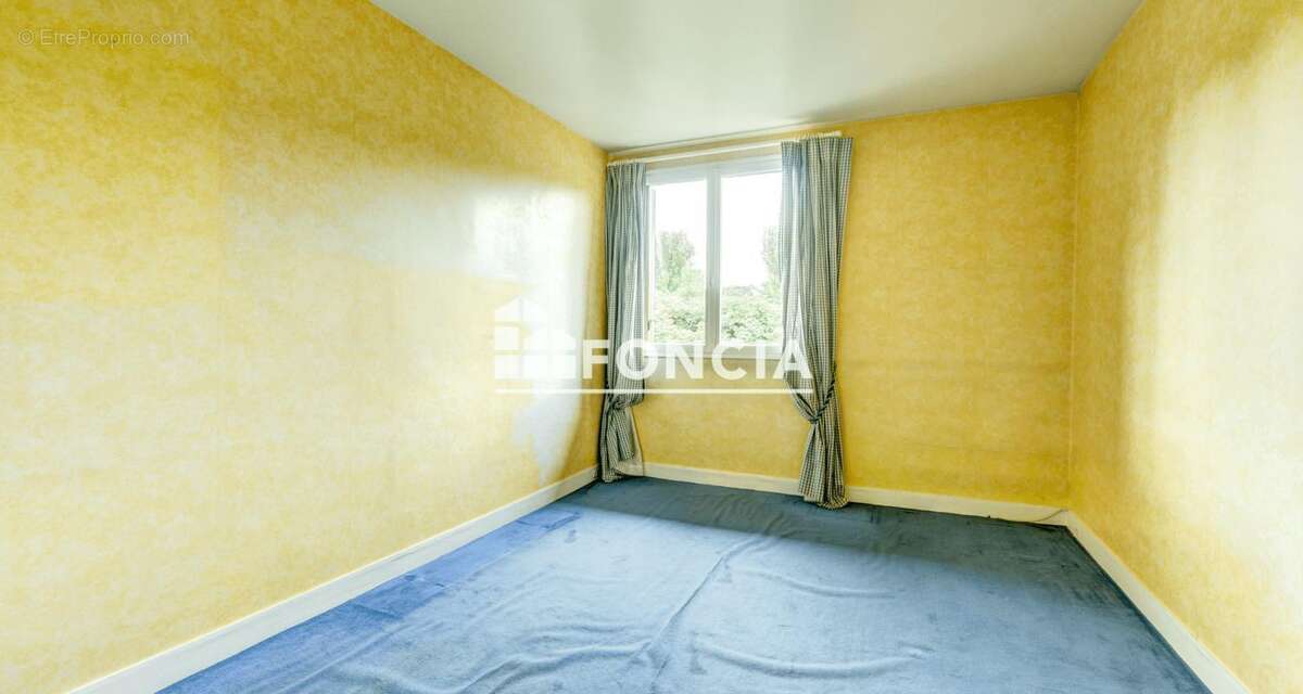 Appartement à MAREIL-MARLY