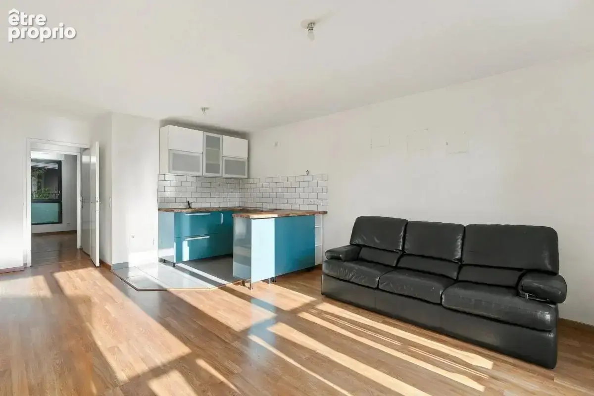 Appartement de 4 pièces de 65 m² à Aubervilliers - photo 2