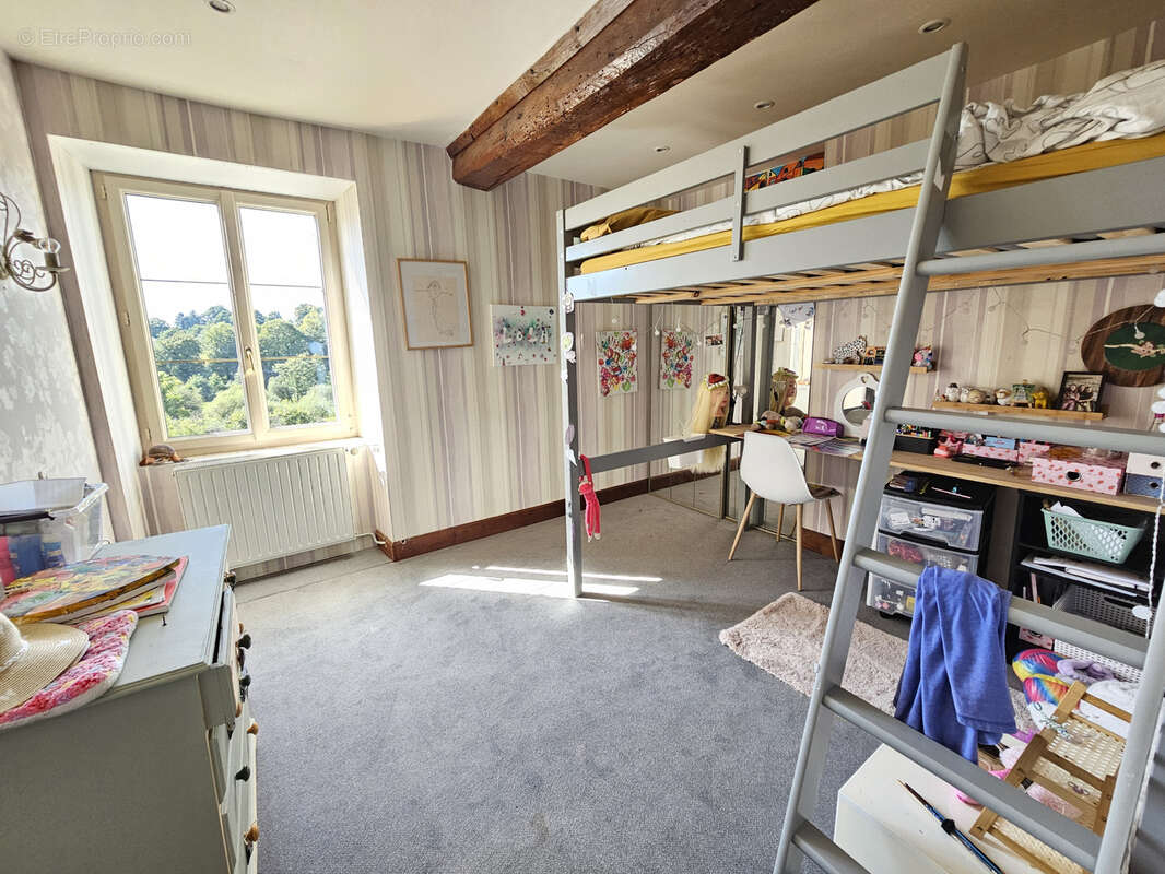 Maison à SAINT-CLAIR-DE-HALOUZE