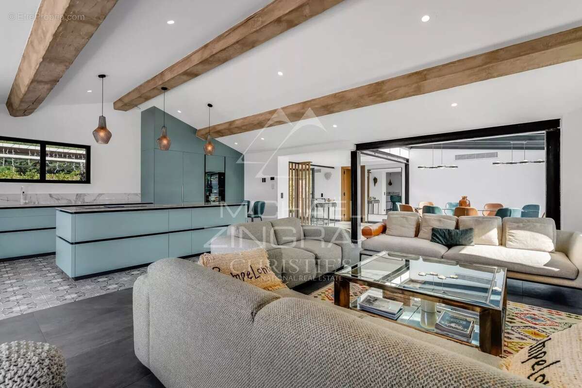 Maison à LA CROIX-VALMER