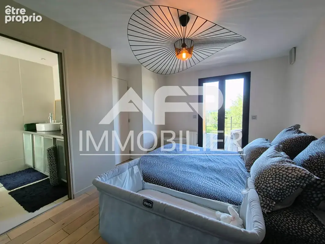 Maison contemporaine à Chatou , Vue panoramique sur la vallée de la Seine, domotique et cadre de vie privilégié - photo 17
