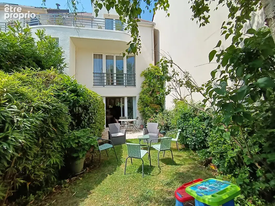 CHAVILLE - Appartement 3 pièces de 92m2 avec jardin - photo 10