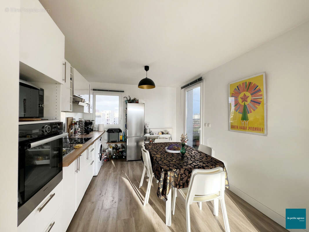 Appartement à HEROUVILLE-SAINT-CLAIR