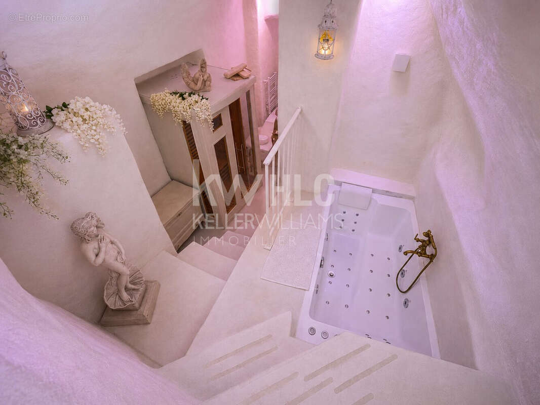 Appartement 1 pièce 50 m² à vendre à Grasse (06130) - photo 7