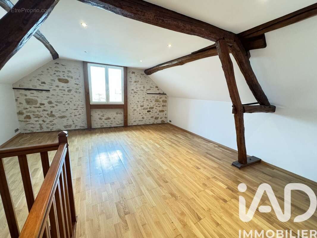 Photo 2 - Maison à SOURDUN