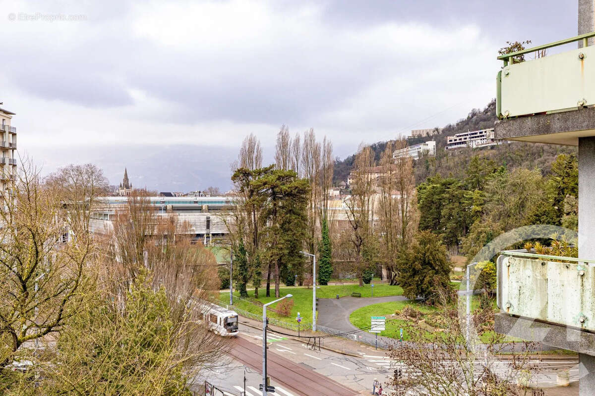 Appartement à GRENOBLE