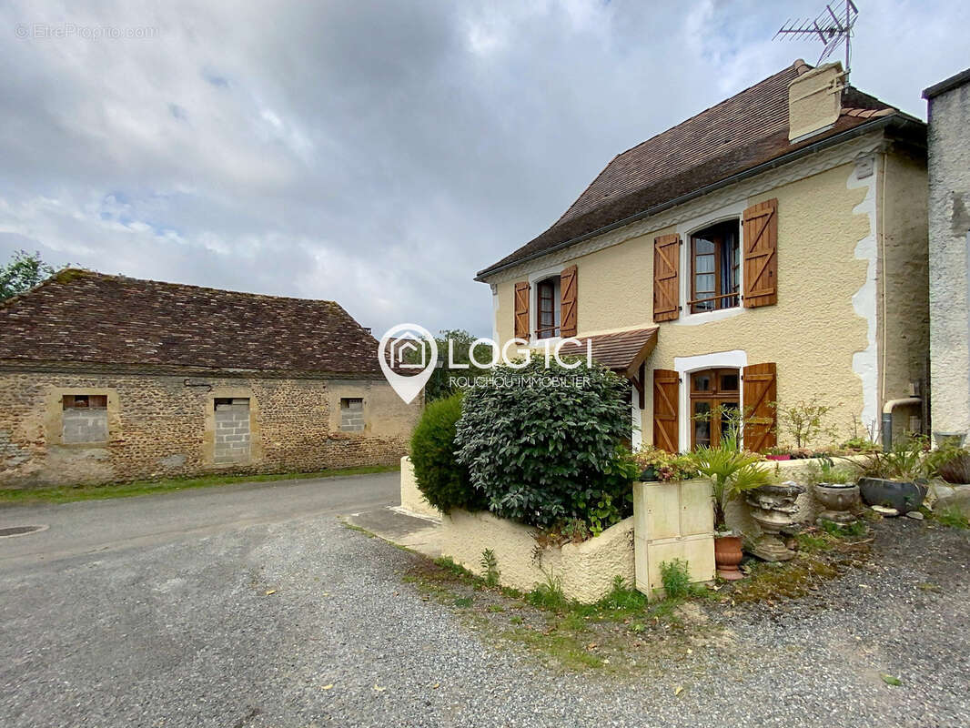 Maison à ARZACQ-ARRAZIGUET