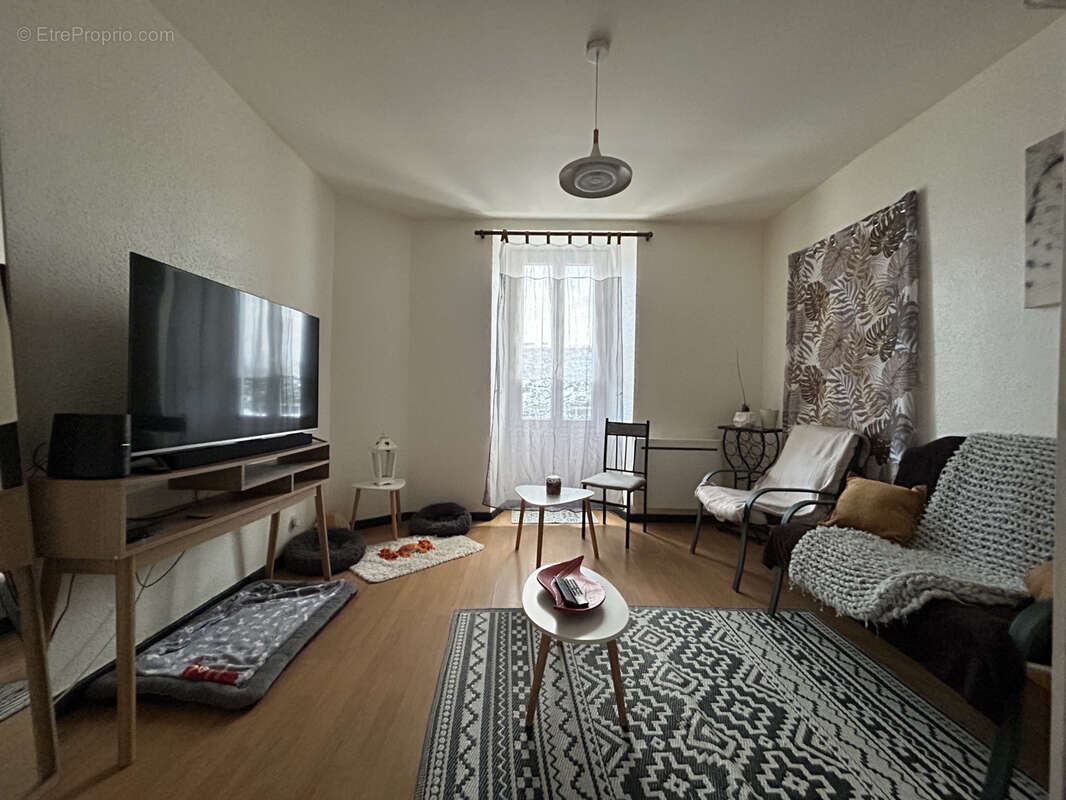 Appartement à LANGOGNE