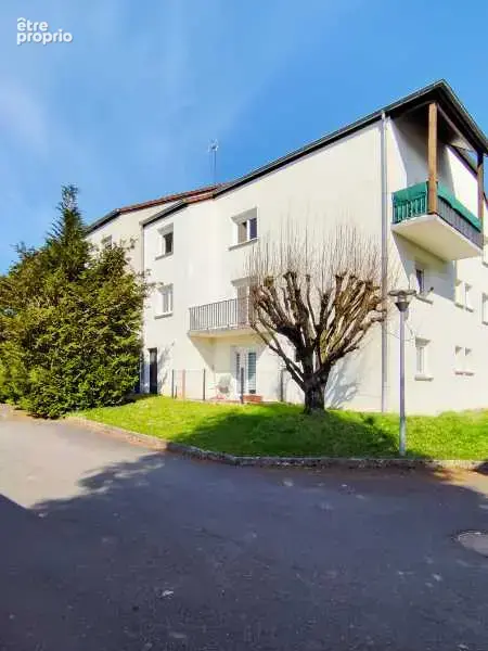 Appartement 83 m² à Mezire  - photo 10