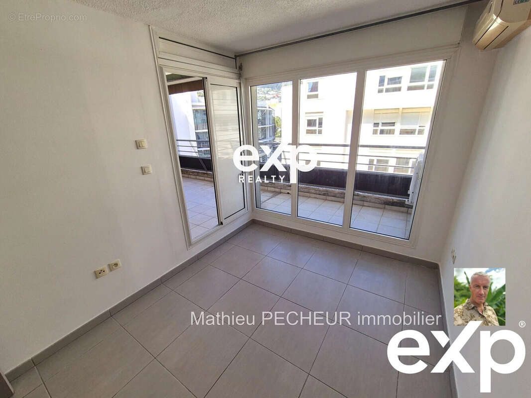 Appartement à SAINT-DENIS