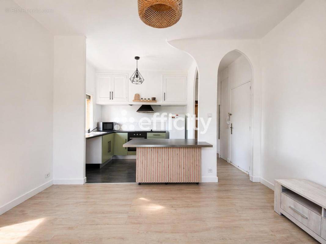 Appartement à MARSEILLE-14E