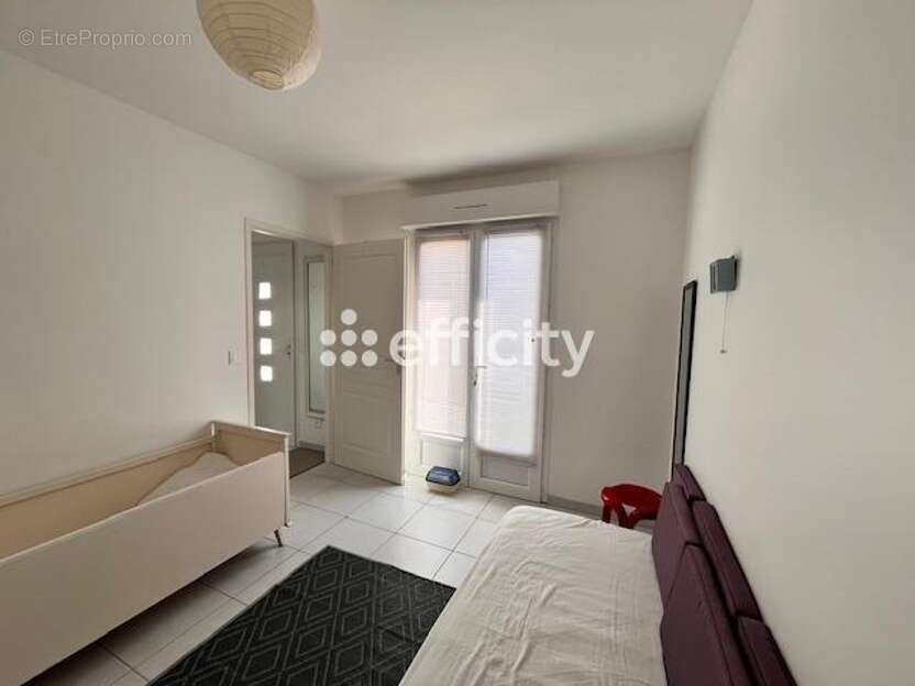 Maison à MESCHERS-SUR-GIRONDE