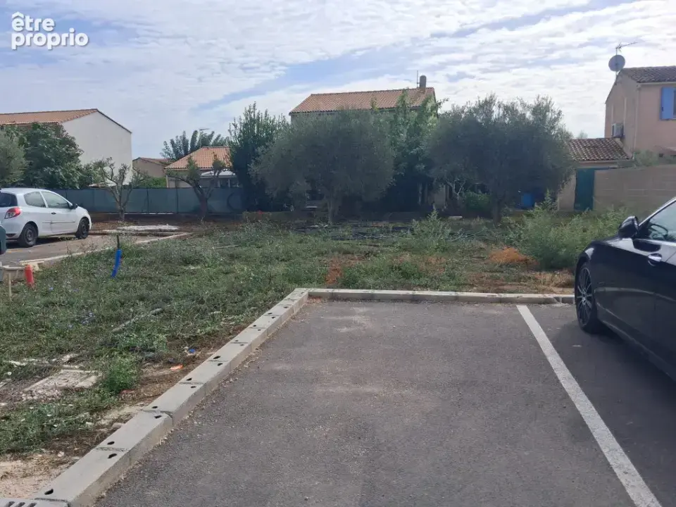 Photo Terrain à La Crau au prix de 250 000€