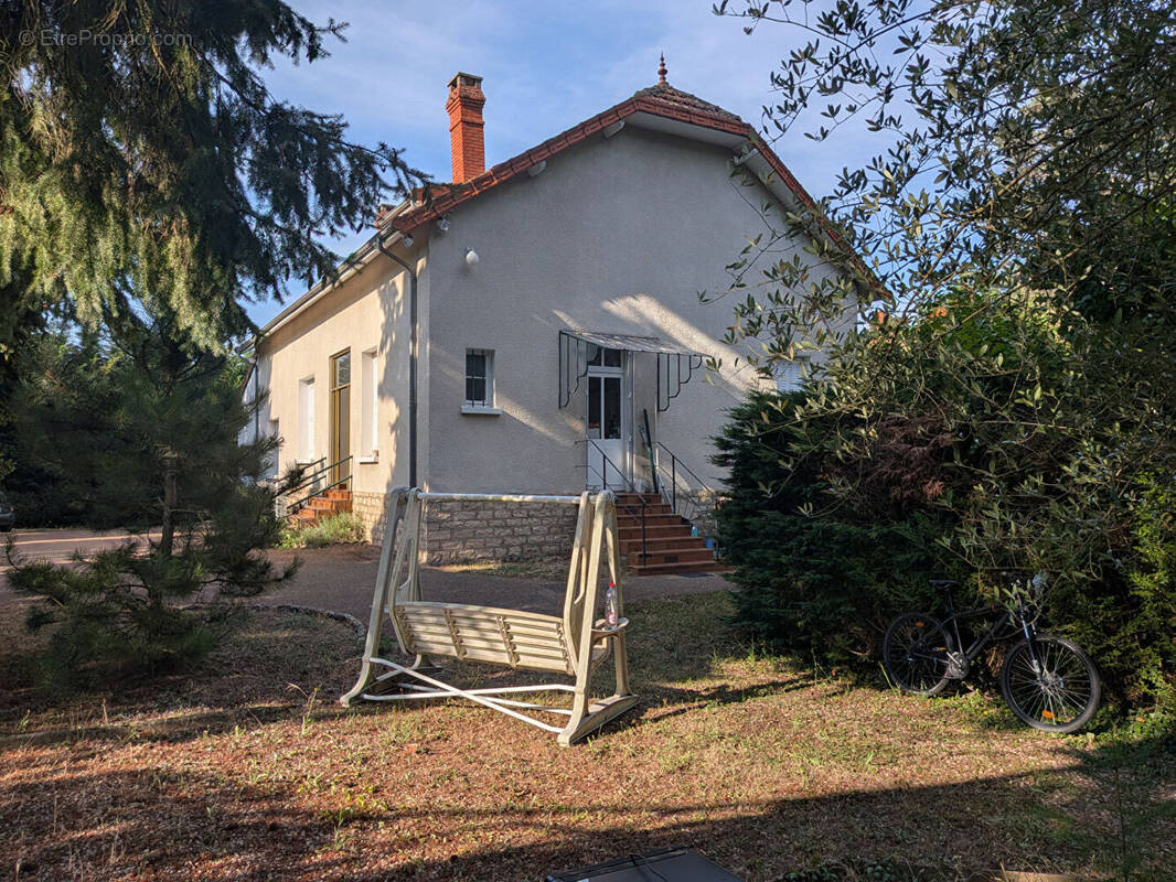 Maison à SENNECEY-LE-GRAND