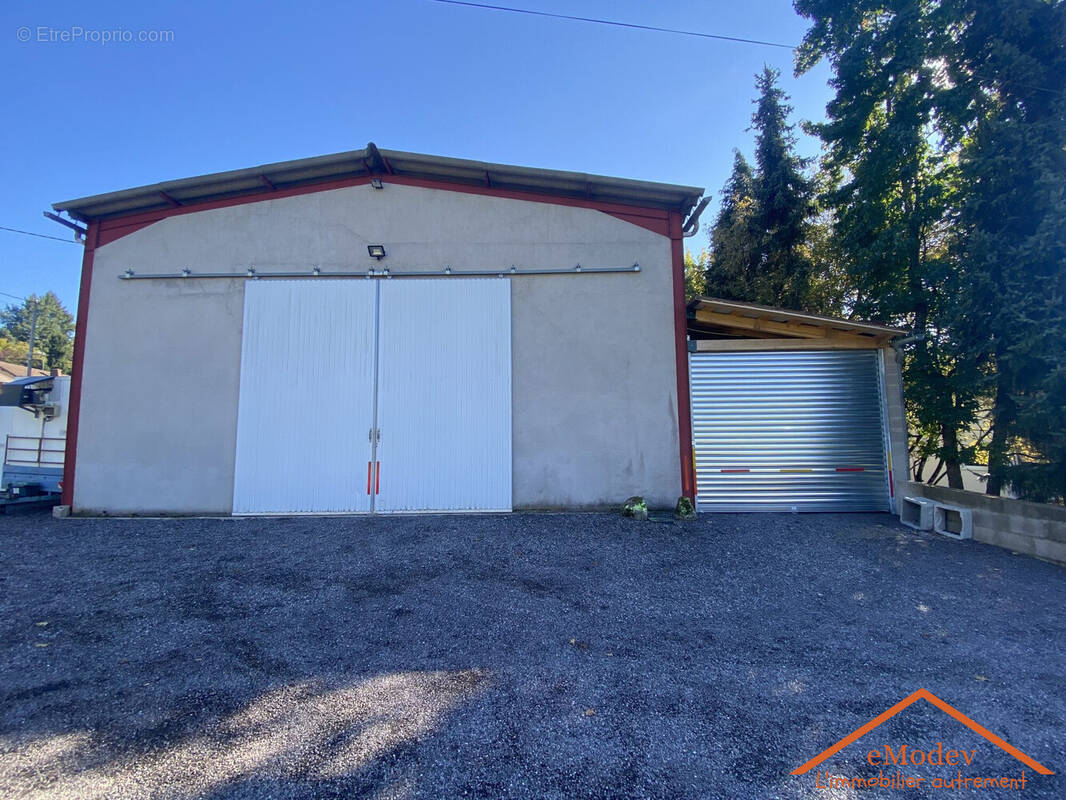 Commerce à SAINTE-MARGUERITE