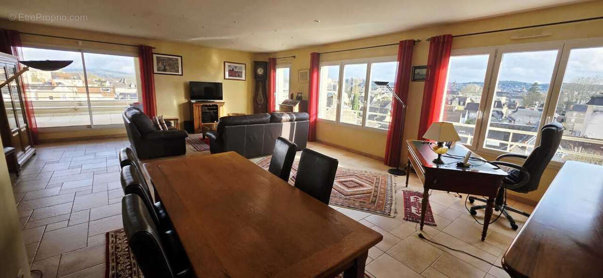 Appartement à BRIVE-LA-GAILLARDE