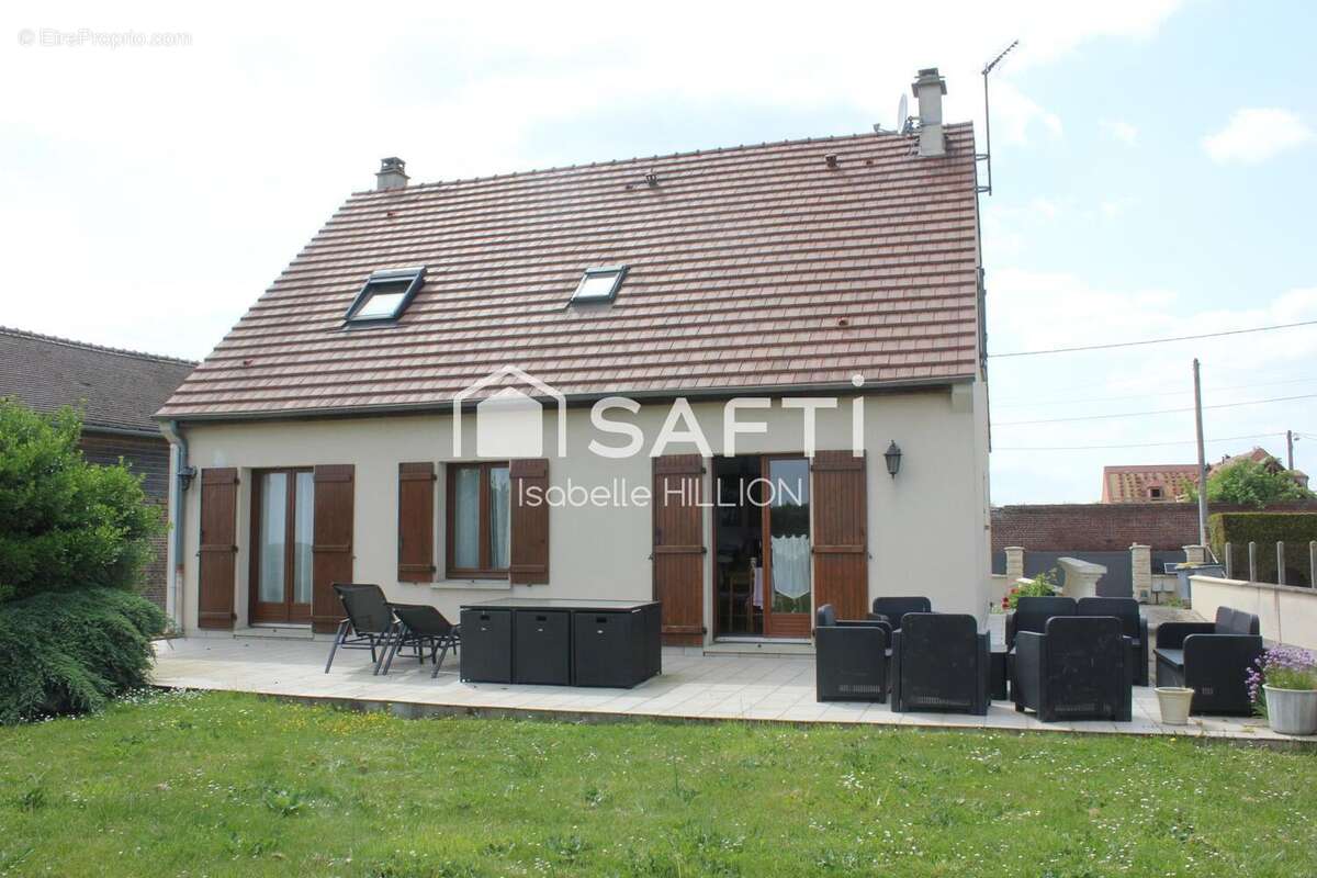 Photo 2 - Maison à LE FAY-SAINT-QUENTIN