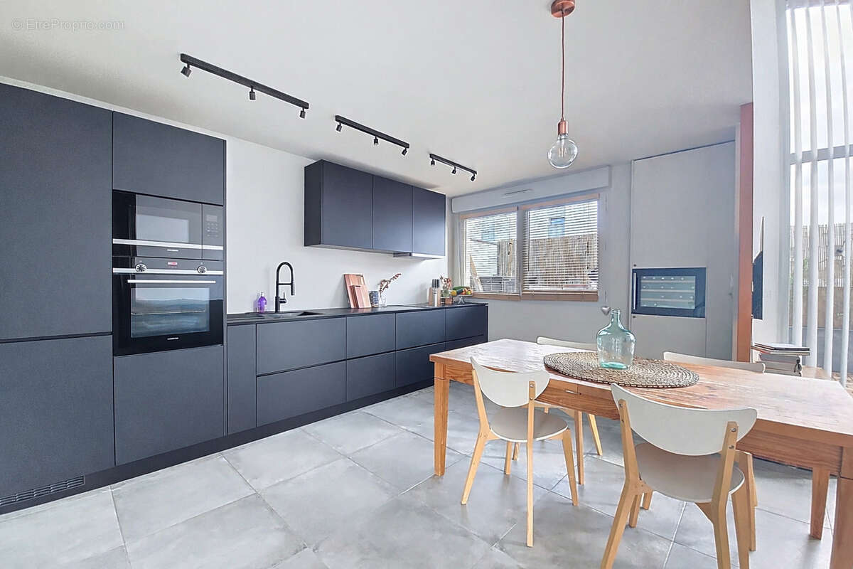 Appartement à CARRIERES-SOUS-POISSY