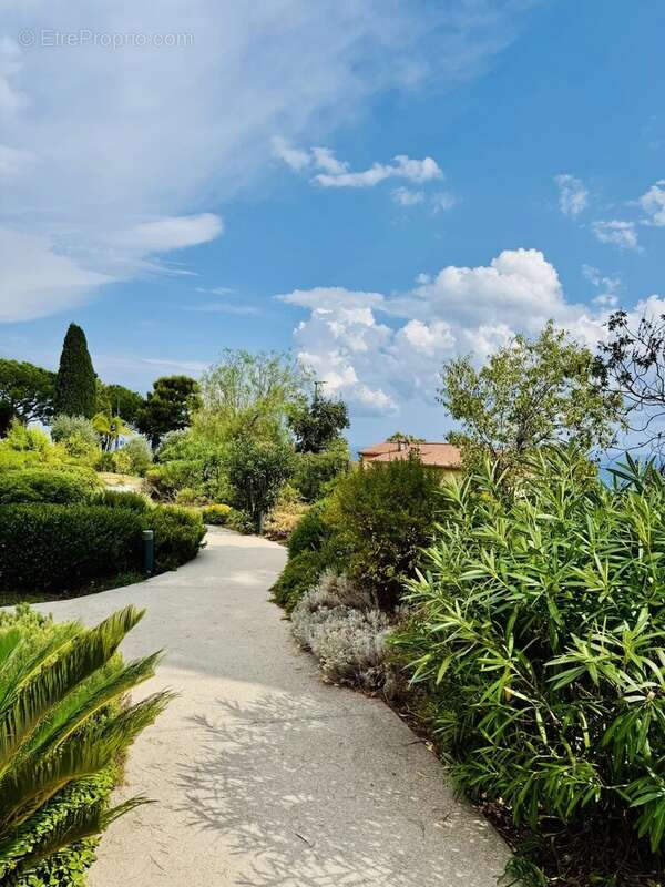 Appartement à ROQUEBRUNE-CAP-MARTIN