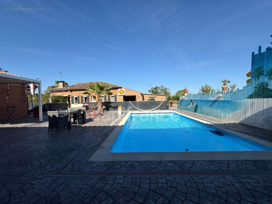 Propriété d'exception – 2 logements, piscine, hangars, idéal activité professionnelle - photo 18