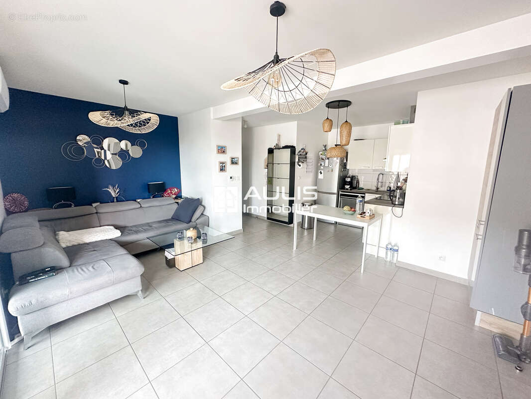 Appartement à FLEURY