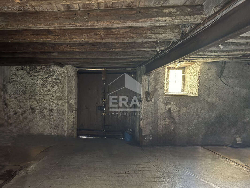 Maison 371m² à belley - photo 9