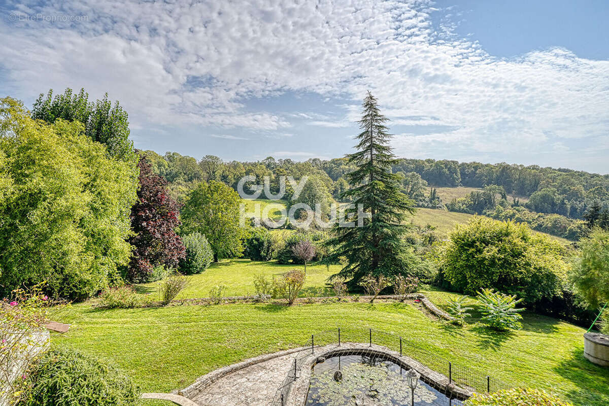 Maison à AUBERGENVILLE