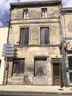 IMMEUBLE DEUX ETAGES PROXIMITE COMMERCES - Maison à PAUILLAC