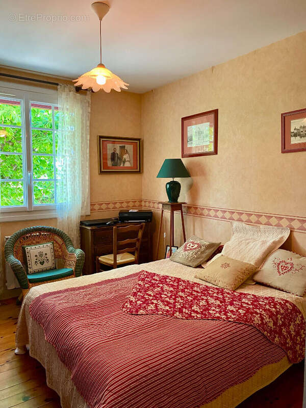 Maison à SAINT-BERAIN-SOUS-SANVIGNES