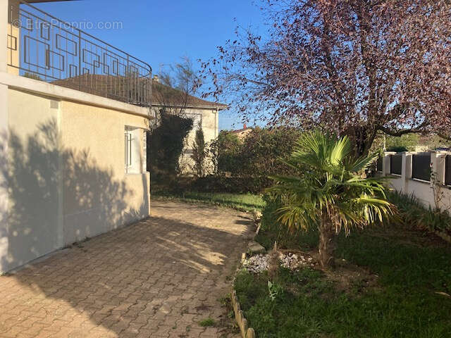 Maison à CORBAS