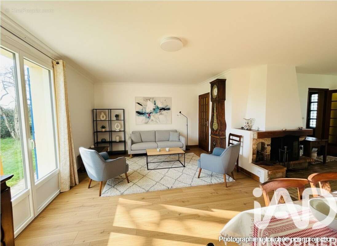 Photo 3 - Maison à ROUGE