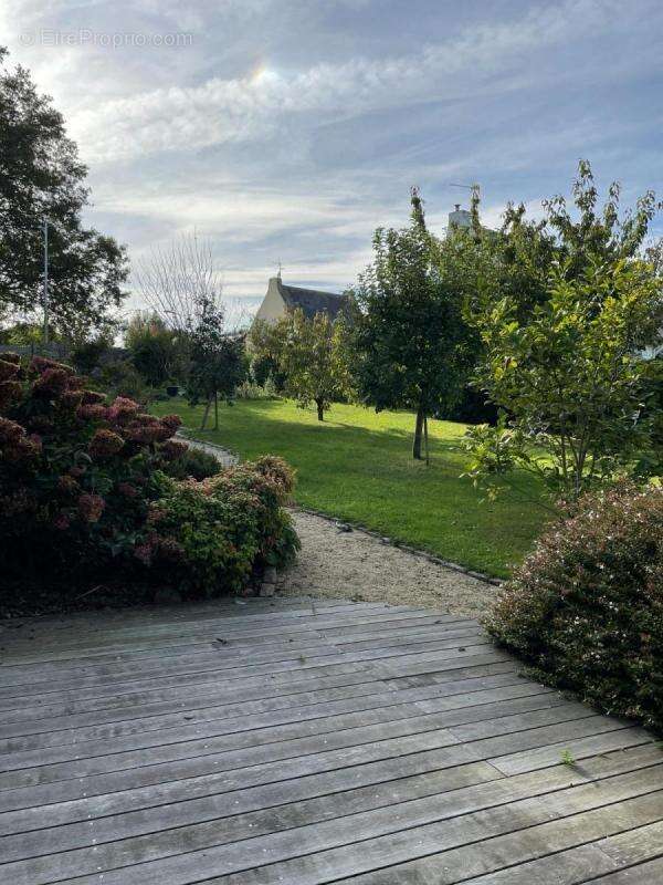 Maison à SAINT-JOUAN-DES-GUERETS