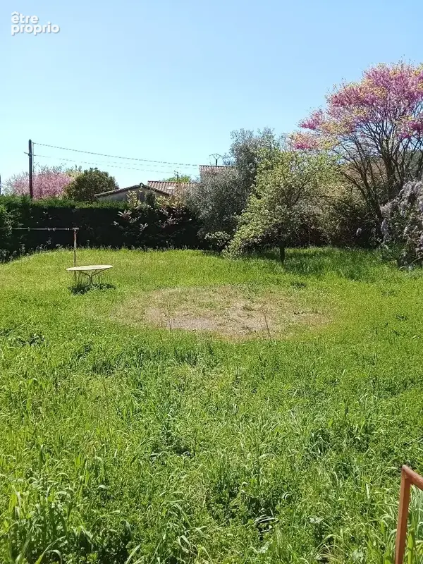 Villa de plain-pied avec grand jardin-Environnement calme et ensoleillé - photo 17