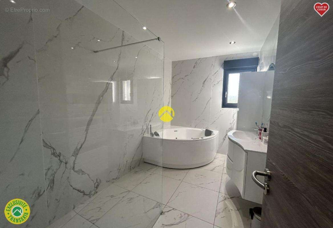 Maison à SAINT-VALERIEN