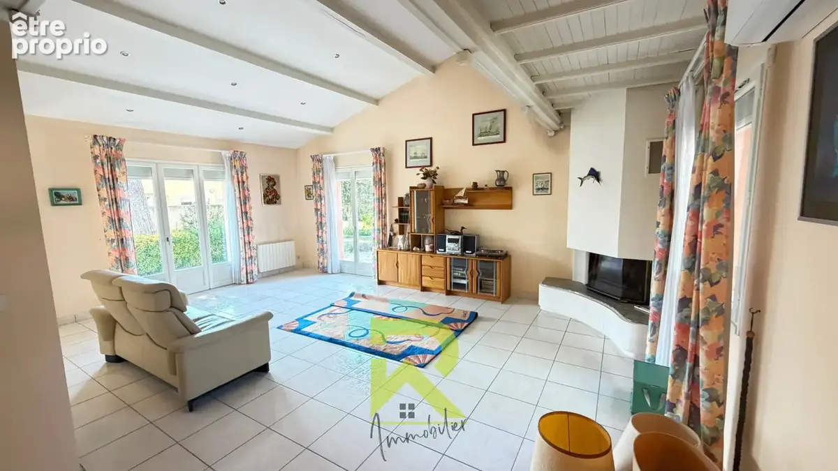 Grau d’Agde   Authentique propriété languedocienne avec piscine sur 1 561 m2 de terrain - photo 21