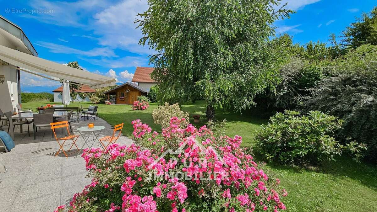 Maison à PERS-JUSSY