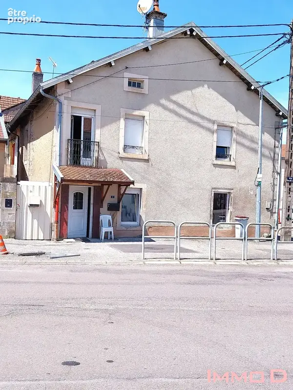 Appartement F4 - Appartement à AILLEVILLERS-ET-LYAUMONT
