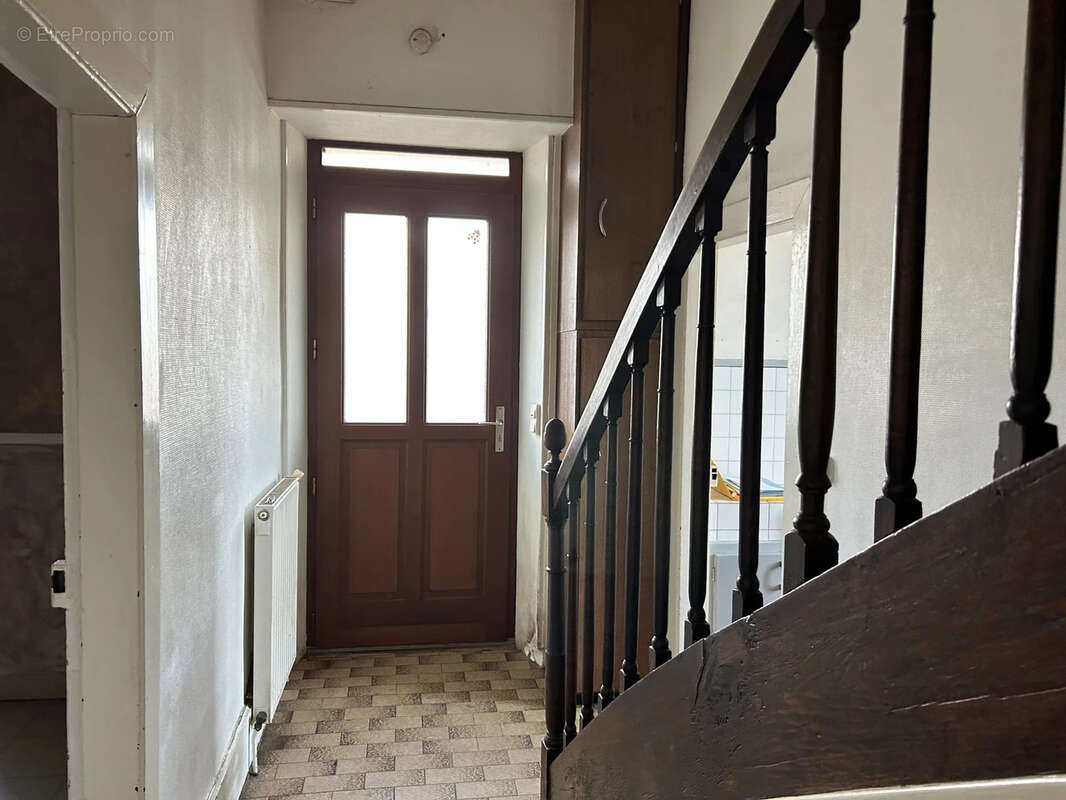 Maison à SAINT-GAULTIER