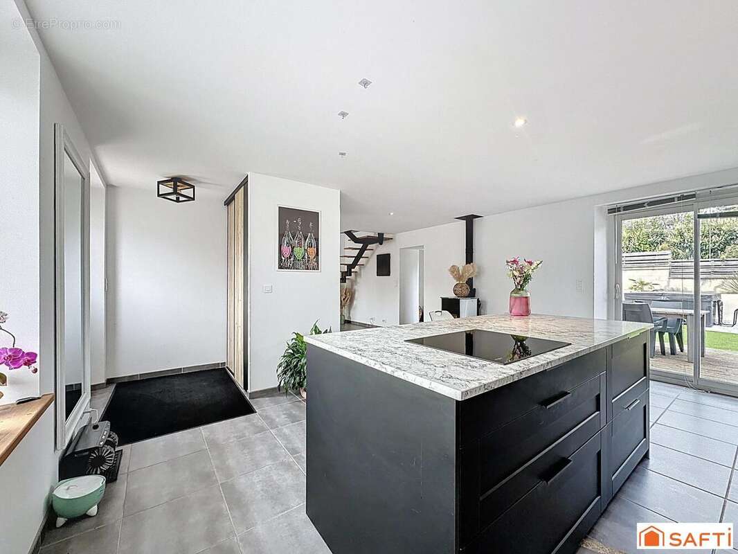 Photo 3 - Maison à NAILLY