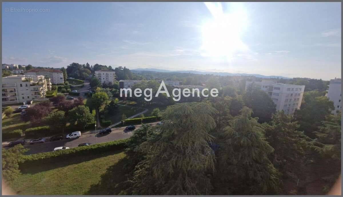 Appartement à SAINTE-FOY-LES-LYON