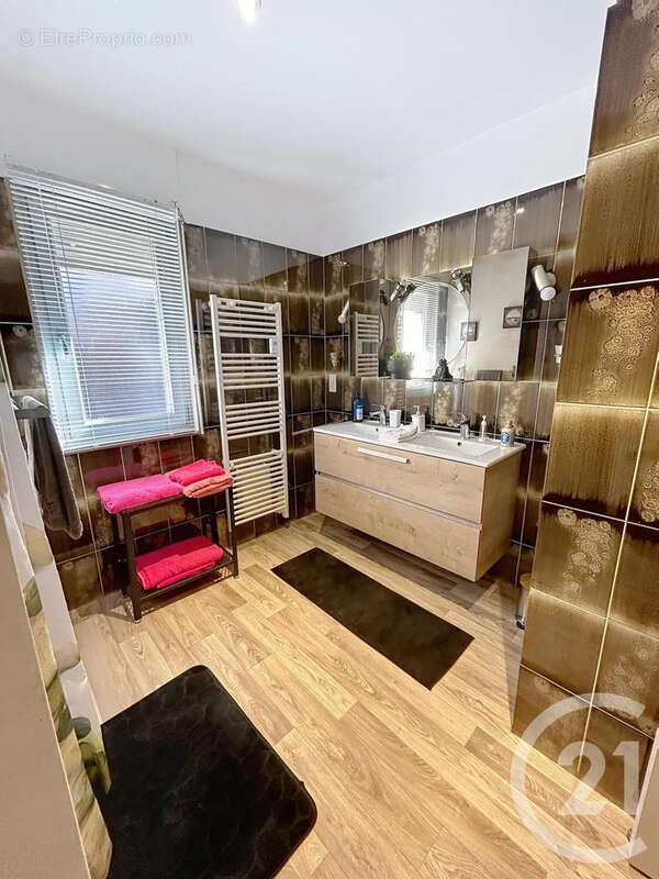 Maison 127 m² à Epinal  - photo 7