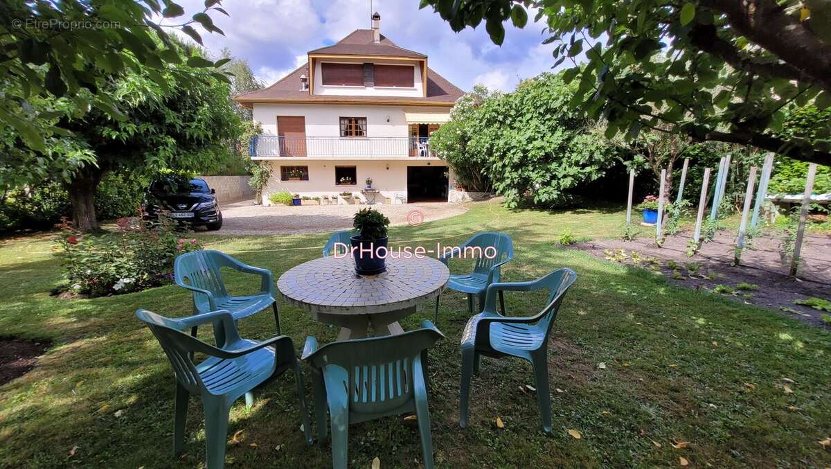 Maison 222 m² à Eysines  - photo 13