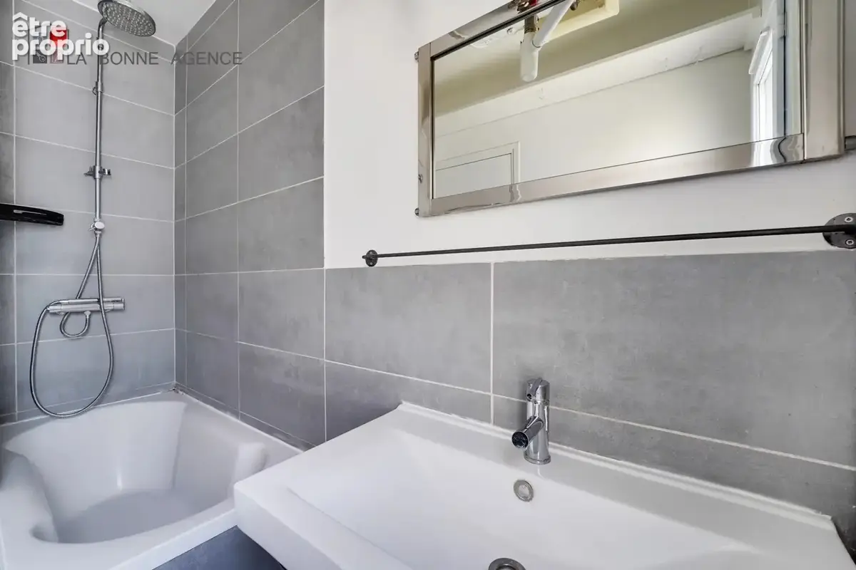 A VENDRE - Paris 16 - Studio 17,23 M² - 6ème étage - photo 6