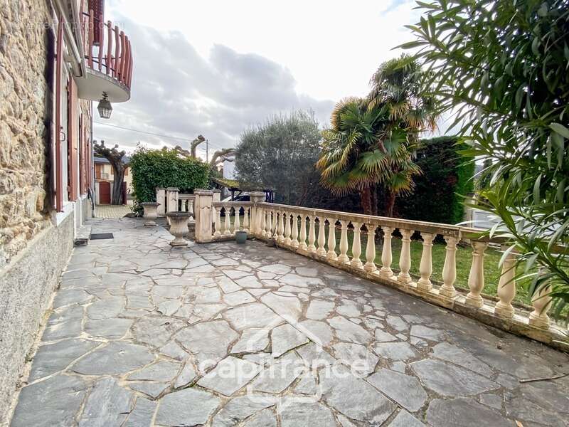 Maison à SARRAS