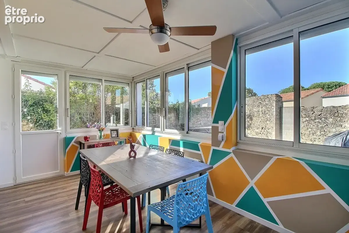 Maison ancienne de plain-pied rénovée avec étage en copropriété - 5 pièces - 99 m2 environ - photo 2