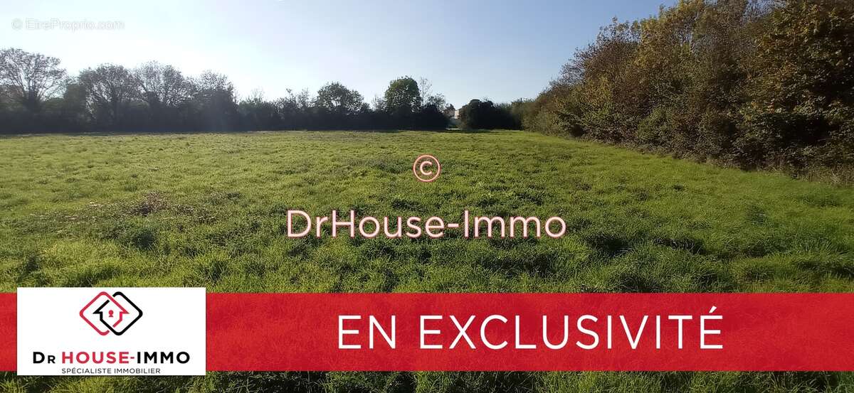 Terrain à COMMEQUIERS