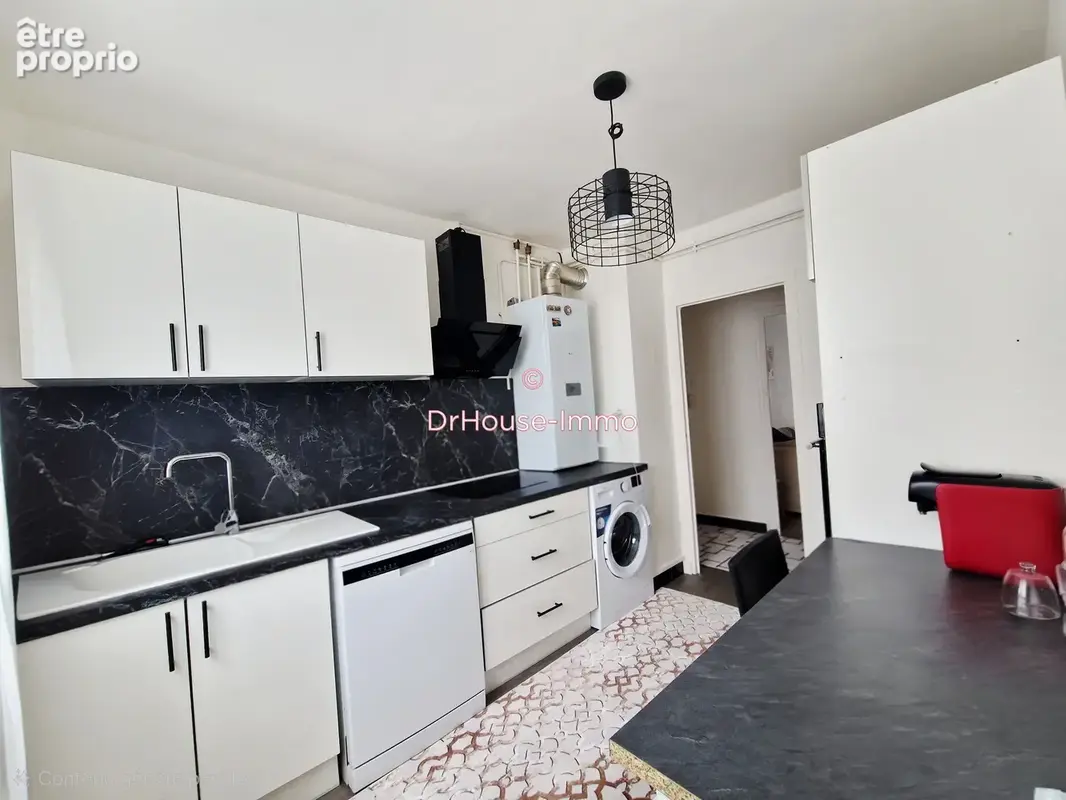 Appartement 3 pièces 56 m² à vendre à Romans-Sur-Isere (26100) - photo 3
