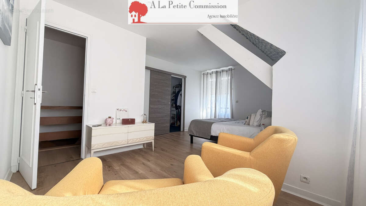 Maison à CHARTRES