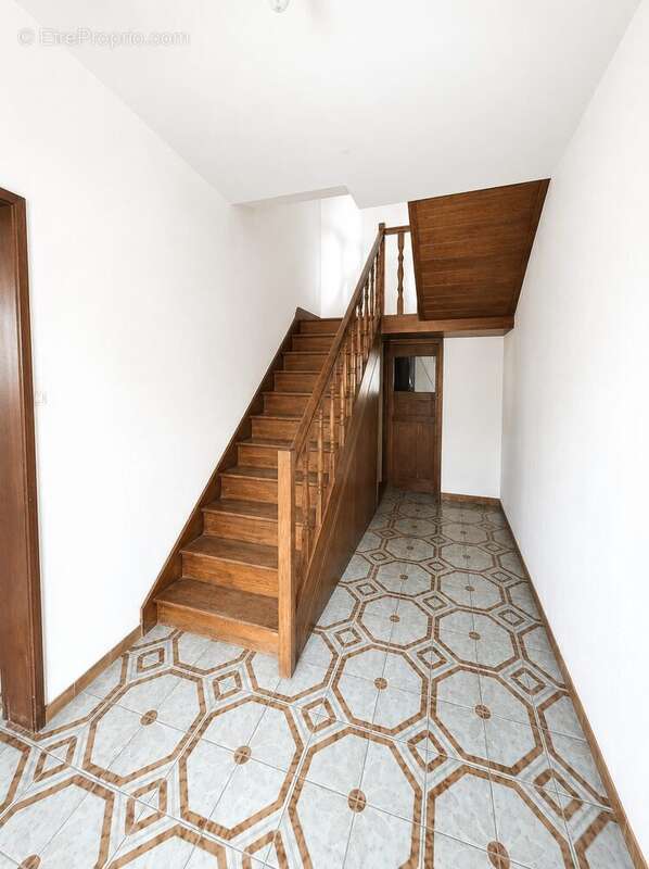 Maison 180 m² à Romeries  - photo 3
