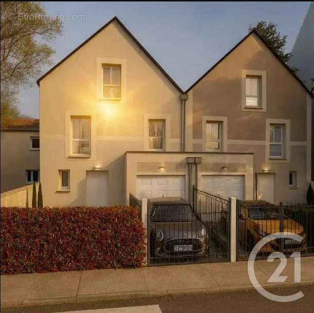 Maison 134 m² à Colombes  - photo 8